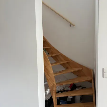 Zentral Gelegene Und Frisch Renovierte 아파트